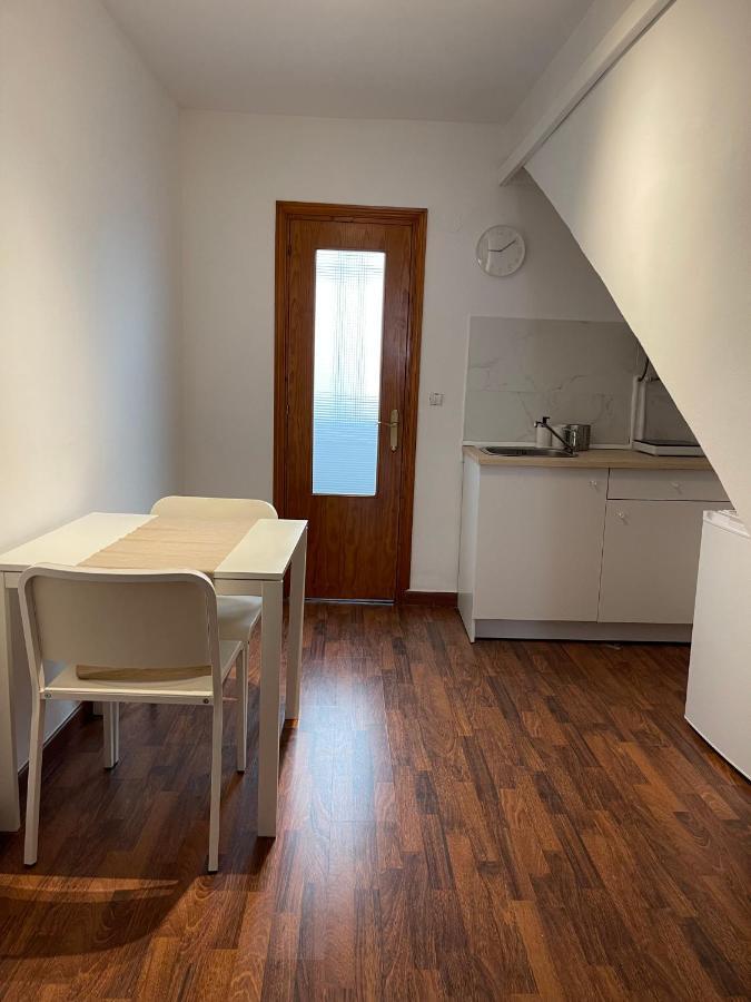 רונדה Irua Apartamentos מראה חיצוני תמונה